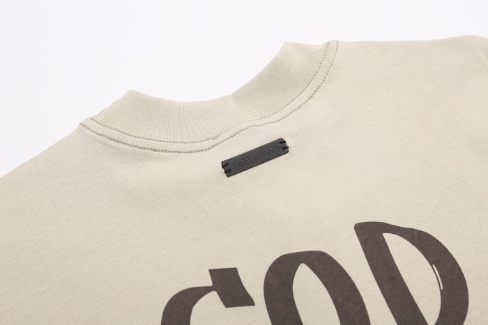Main line light khaki, vintage attitude slogan, light luxury, daily commuting shirt 29060450