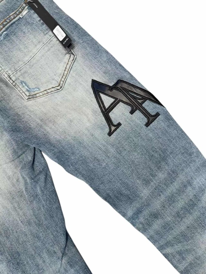 1:1 quality version Classic Big Letter Black Patch Ripped Jeans 29080654