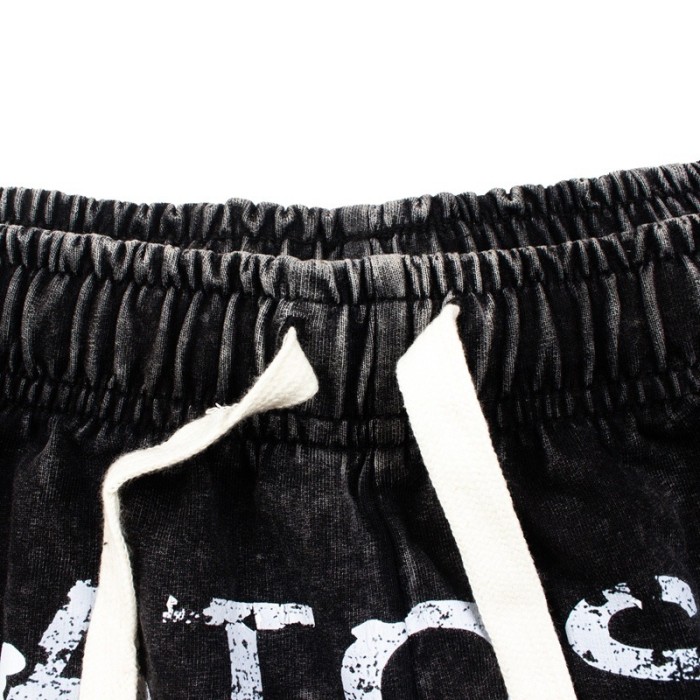 Ink Splash Classic Letter Print Washed Shorts 29082411