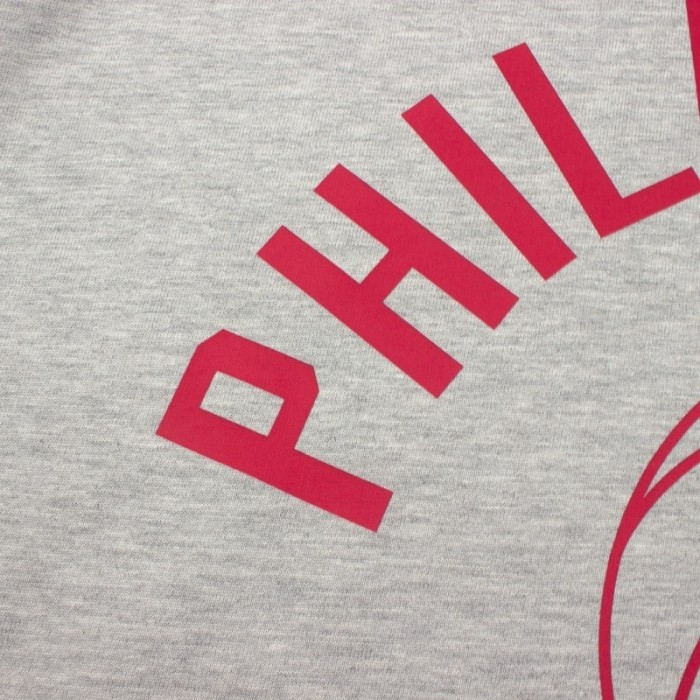 Philadelphia curved letter basketball silhouette black loose T-shirt 2 colors 29053653