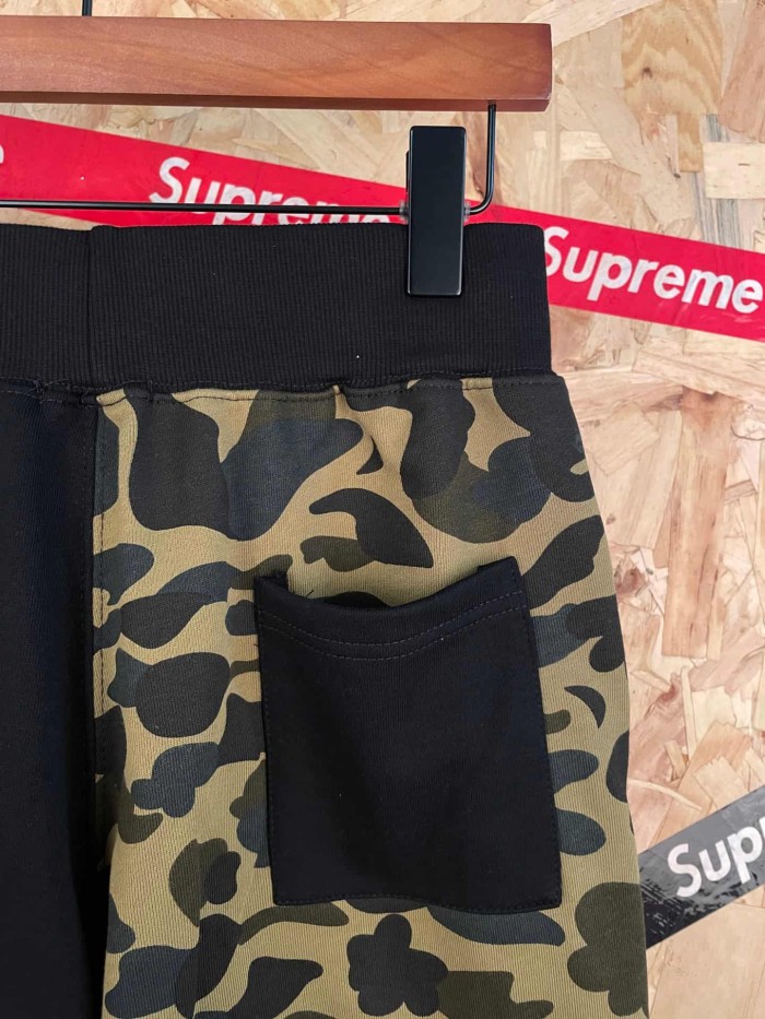 1:1 quality version Green Camouflage & Black Split Shark Print Casual Cotton Shorts 29060794