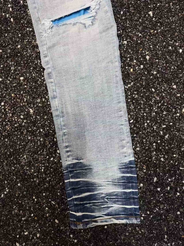 1:1 quality version Ice Blue Patch Logo Ripped Jeans 29080641