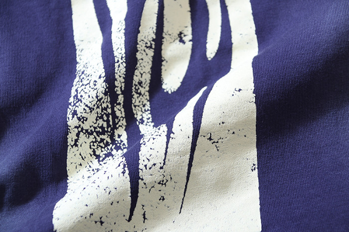 Rain-Soaked Little Girl Print Washed Version Tee 28704430