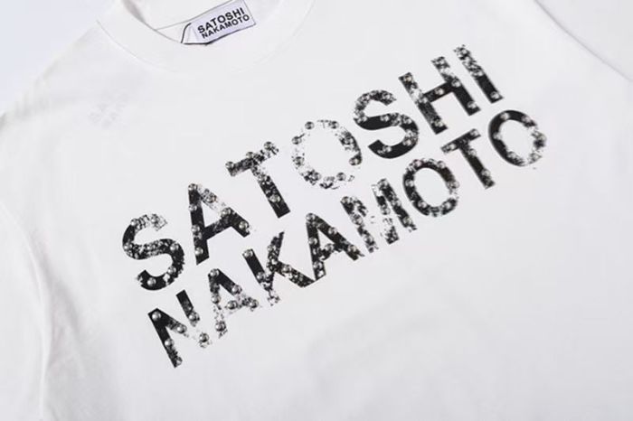 Classic Logo Silver Foil Print Tee 28857658