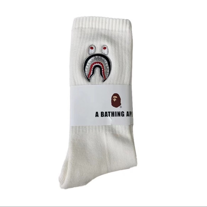 28351350 Shark Camouflage Ape Head Embroidered Mid-Calf Socks 20 colors