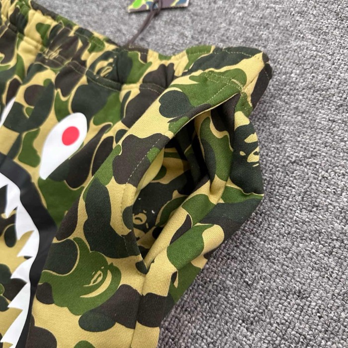 Green Camouflage Shark Print Heavyweight Cotton Casual Shorts 29062620