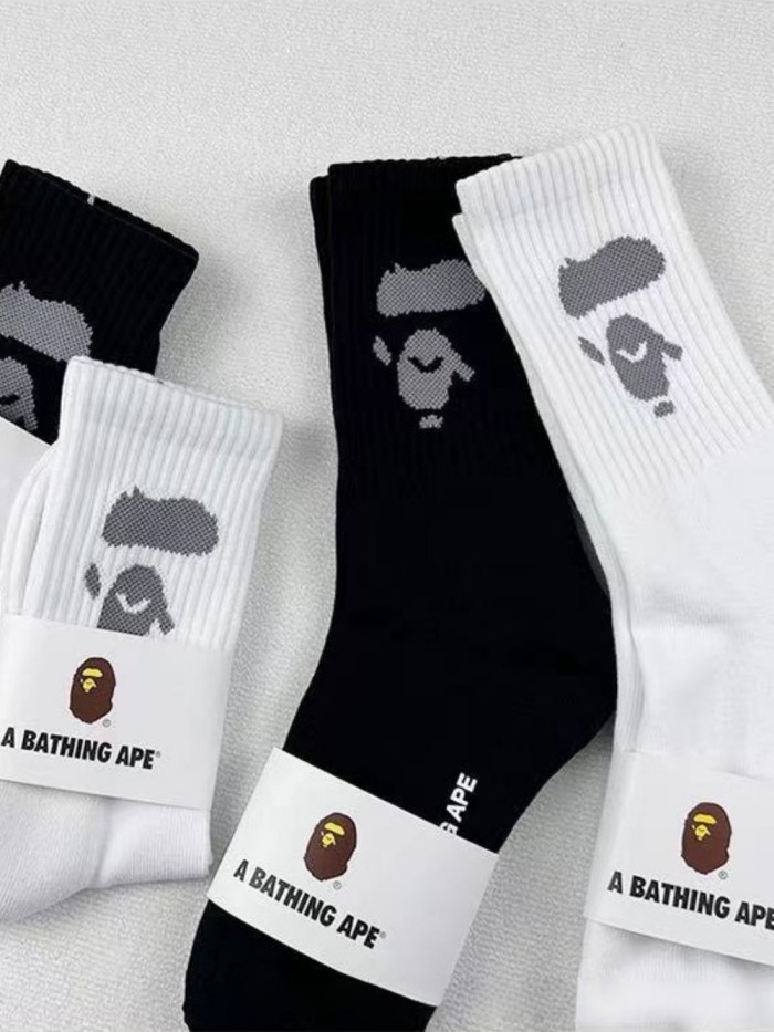 28351352 Ape Jacquard Sports Socks 2 colors