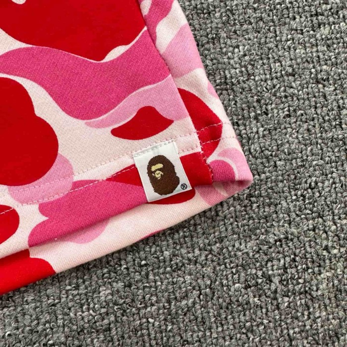 Pink Camouflage All-over Shark Print Casual Cotton Shorts 29060857
