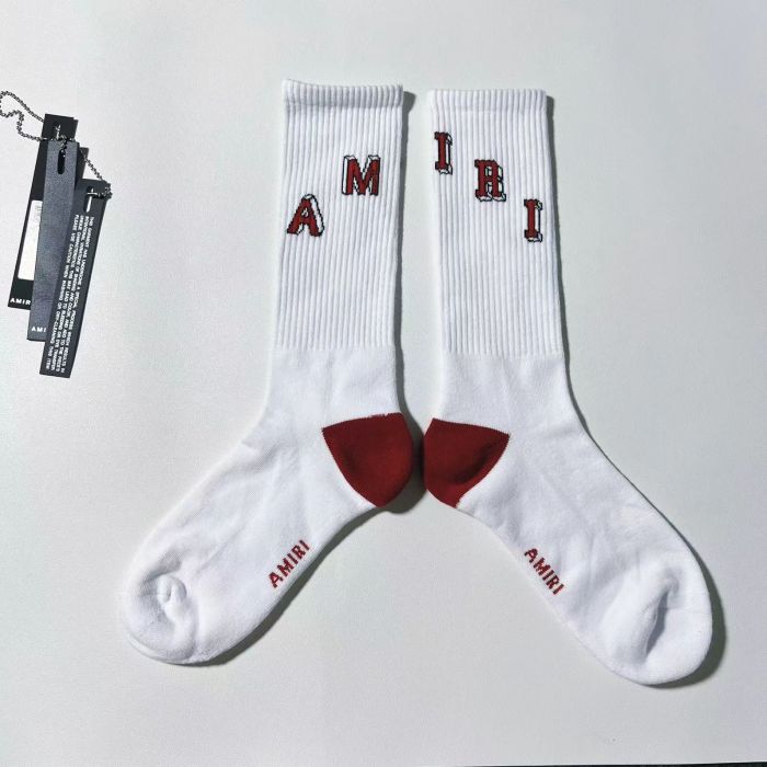 1:1 quality versio Cursive letters embroidered logo bone print mid-calf socks 24 colors