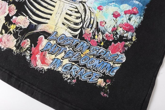 Space Astronaut Skeleton Rose Vintage Black Short-Sleeve T-Shirt 29052465