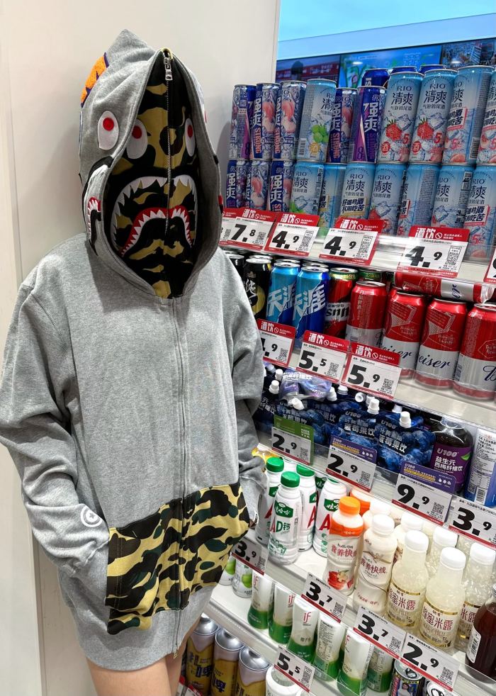 1:1 quality version 28367261 Camouflage Patchwork Double-Headed Shark Zipper Hoodie 2 colors
