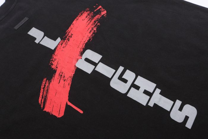 Movie theme slogan T-shirt with small high collar, loose shoulder, and short sleeve 29060492