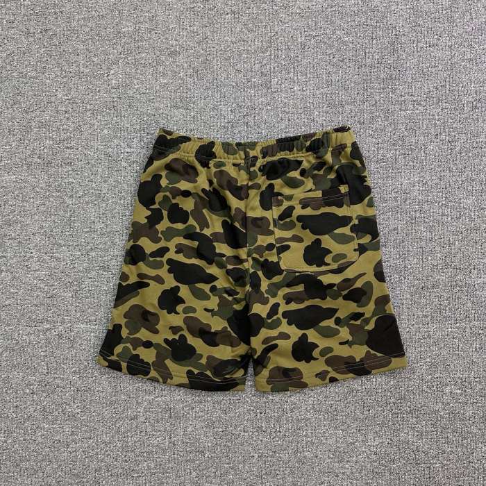 Olive Camouflage All-over Shark Print Casual Cotton Shorts 29062657