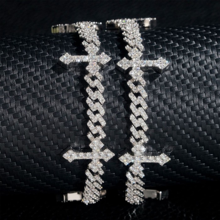 Silver Moissanite Cuban Cross Bracelet 28782918