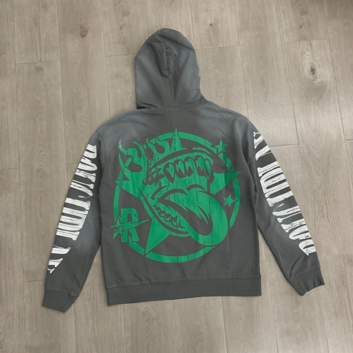 Oversized Washed Gray Streetwear Hoodie with Skull Graphic & Sleeve Print 29069024