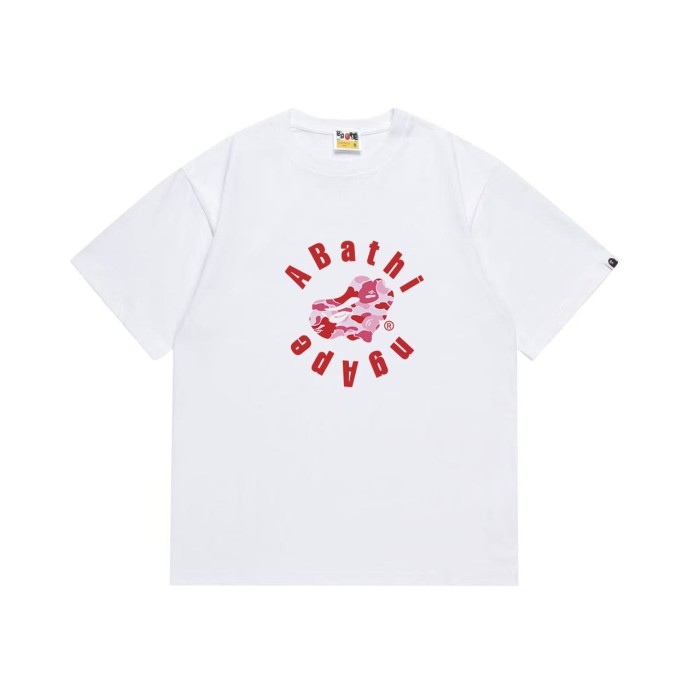Arc-shaped letters surrounding a love heart camouflage print T-shirt 2 colors 29054209