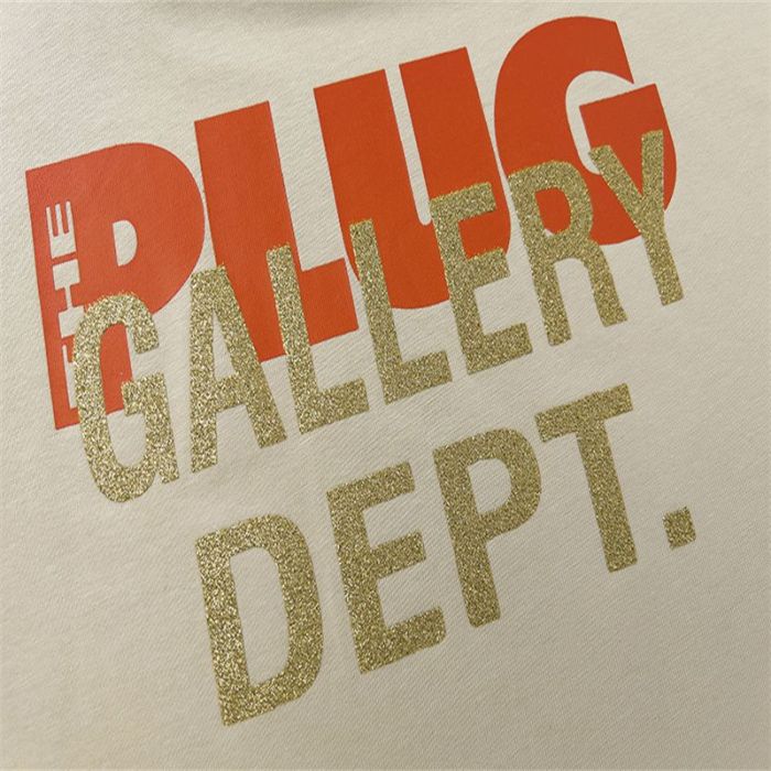 Gold powder letter print T-shirt