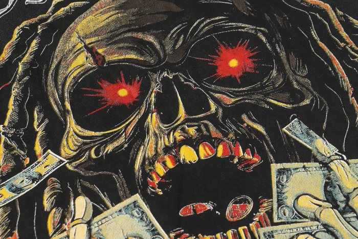 Dirty braids, red eyes, banknotes, skeletons, flames, worn-out black T-shirt 29053388