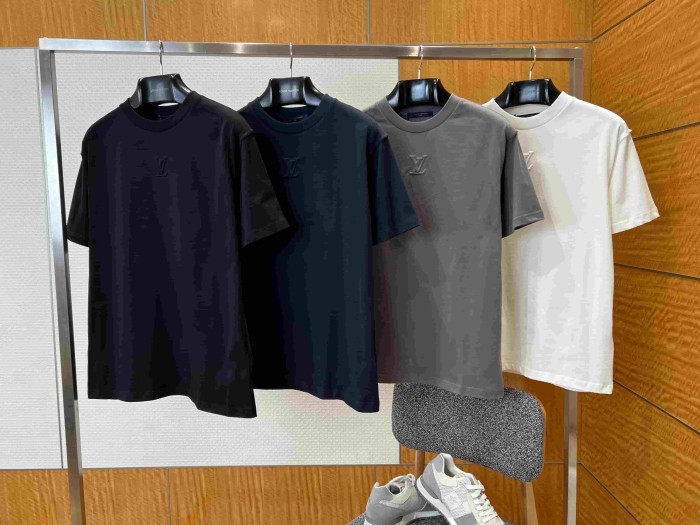1:1 quality version Cotton Embossed Logo Short Sleeve T-shirt 11 colors 29114534