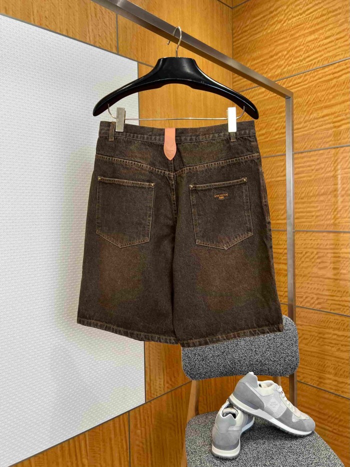1:1 quality version Leather Patch Vintage Washed Denim Shorts 29114556