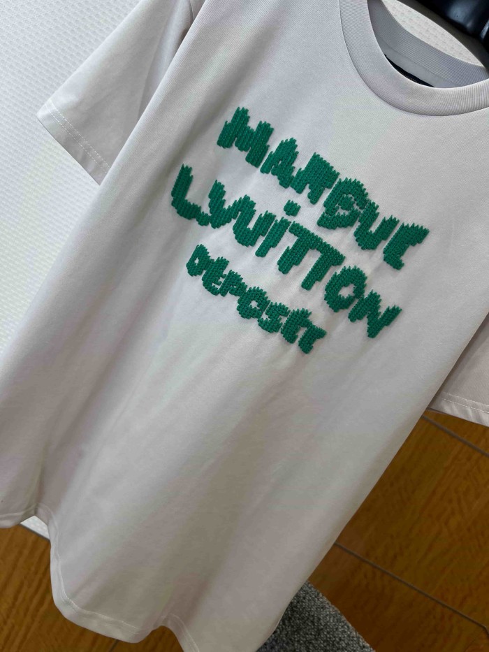 1:1 quality version Thick Thread Granular Embroidery Crew Neck Short Sleeve T-Shirt 2 colors 29114539
