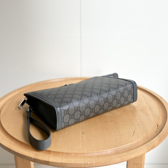 Dark GG Supreme Clutch Bag Men's Travel Dopp Kit Hand Pouch 3 colors 29116462