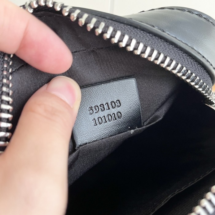 Black GG Supreme Mini Vertical Phone Crossbody Bag 29116474