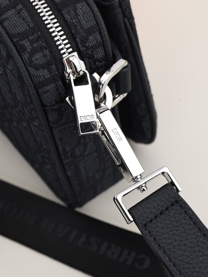Mens Jacquard Pattern Camera Crossbody 3-in-1 Zipper Saddle Clutch Bag 3 colors 29116535
