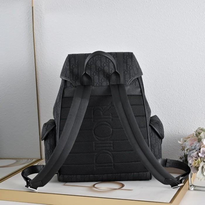 Grain Cow Leather Vintage Oblique Jacquard Flap Backpack 2 colors 29116517