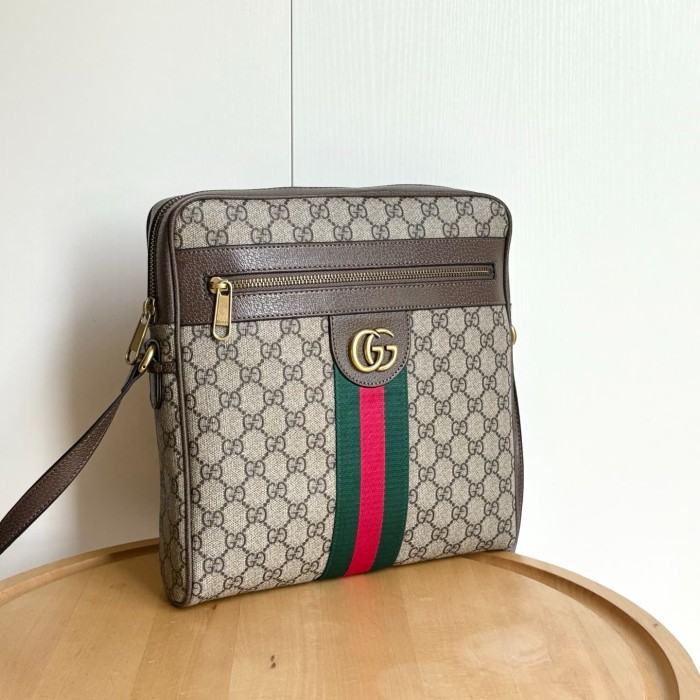 GG Supreme Canvas Vertical Zip Front Crossbody Bag 29116466