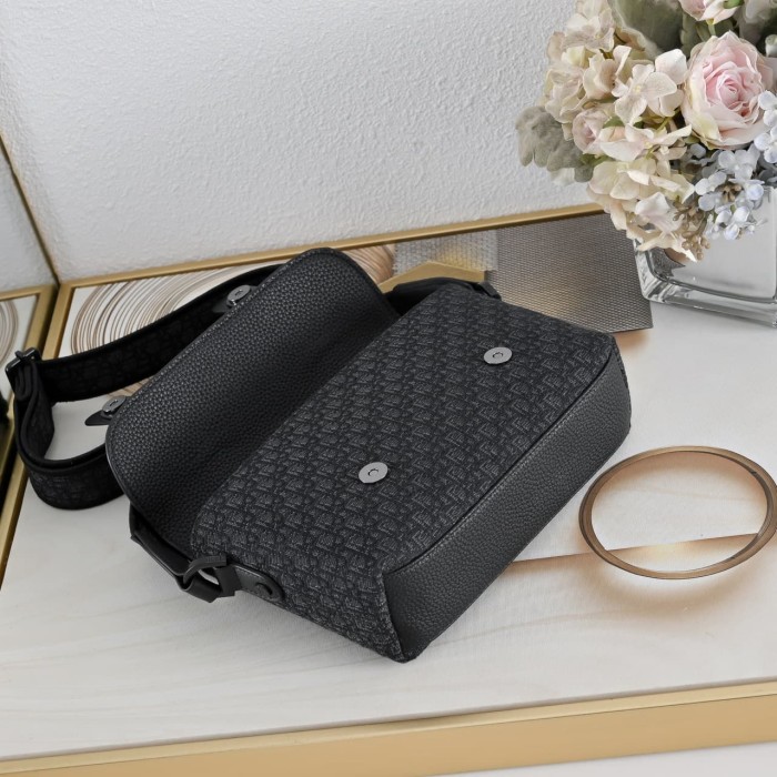 Leather Embroidered Men's Flap Messenger Crossbody Shoulder Bag 2 colors 29116495
