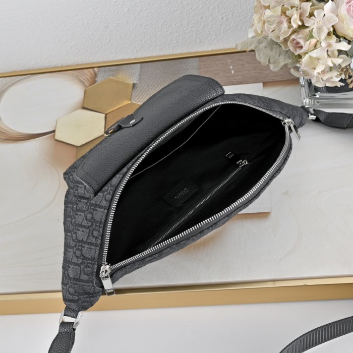 Cow Leather Trim Oblique Jacquard Flap Pocket Zip Waist Bag 2 colors 29116499