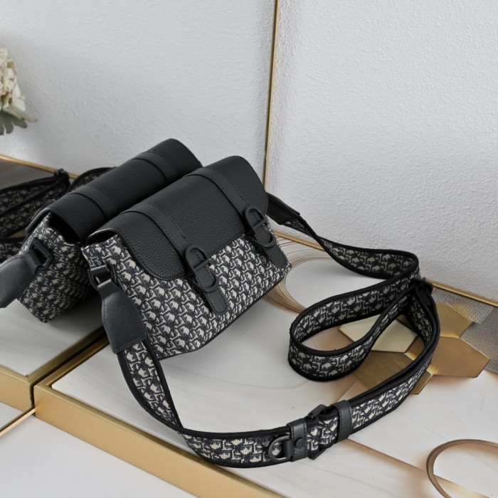 Leather Embroidered Men's Flap Messenger Crossbody Shoulder Bag 2 colors 29116495