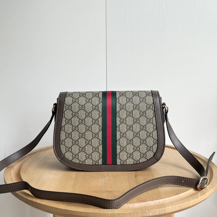 1:1 qualituy verson GG Supreme Canvas Curved Saddle Crossbody Bag 29116402