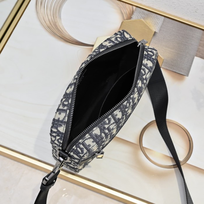 Luxury Monogram Sling Bag - Black Jacquard Crossbody for Men 2 colors 29119176