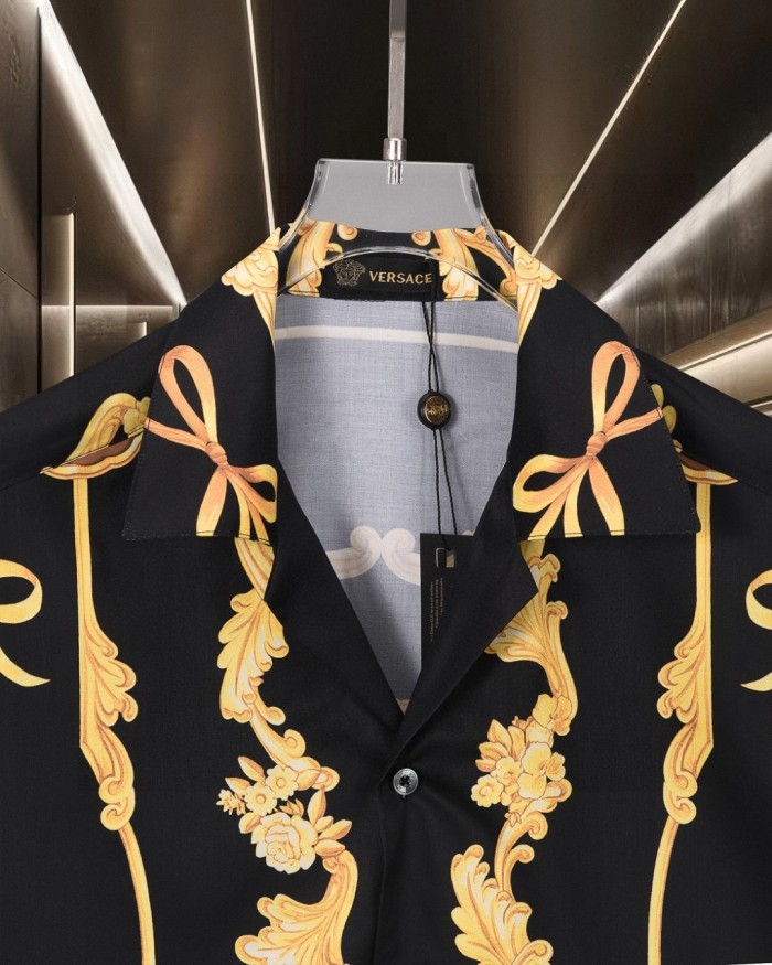 All Over Golden Scroll Bowknot Cameo Medusa Print Cuban Collar Vacation Shirt 2 colors 29139991
