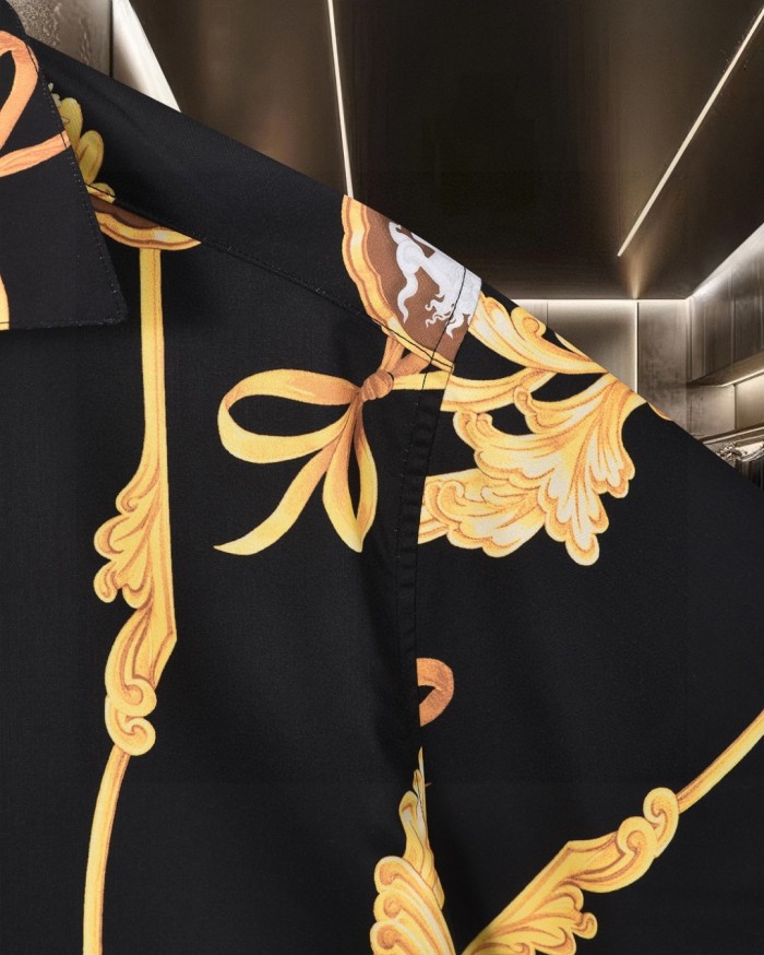 All Over Golden Scroll Bowknot Cameo Medusa Print Cuban Collar Vacation Shirt 2 colors 29139991