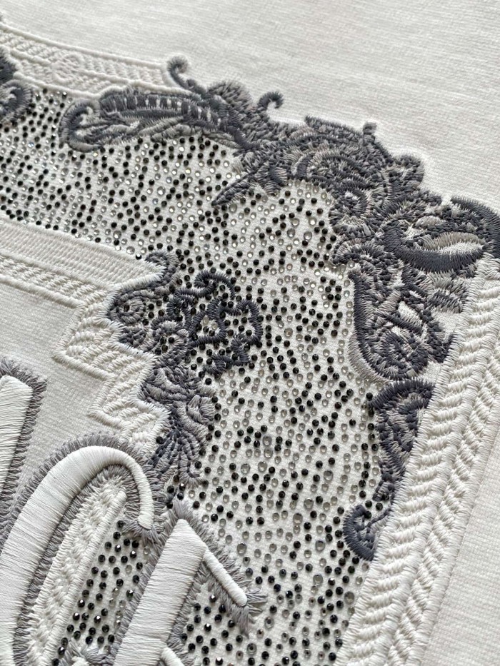 Vintage Baroque Style Square Scroll Frame Versace Letter Embroidery Est.1978 T-shirt 2 colors 29139977