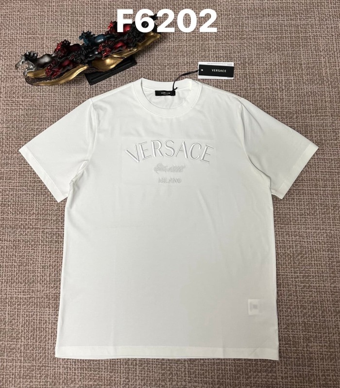Minimal Luxury Tone-On-Tone Versace Letter Embroidery Matching 2 colors 29119618