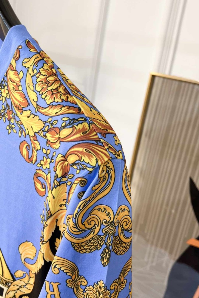 1:1 quality version Patchwork Baroque Style Chain Medusa Head All Over Golden Floral Print T-shirt 2 colors 29143759