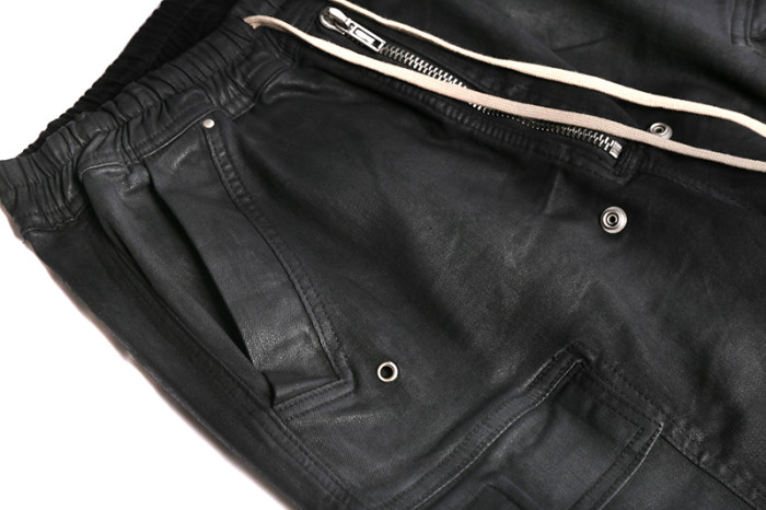 1:1 quality version Coated Wax Brushed Wide-Leg Flare Cargo Pants 29143789