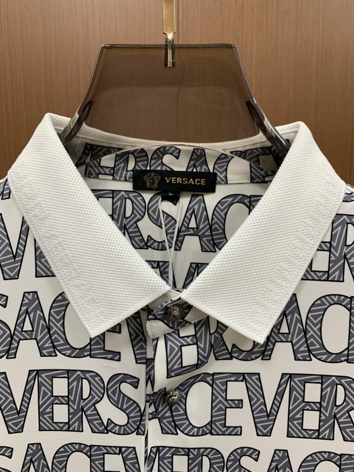 1:1 quality versionLuxury All Over Thin Line Versace Letter Repeat Print Pique Polo Shirt 2 colors 29143801