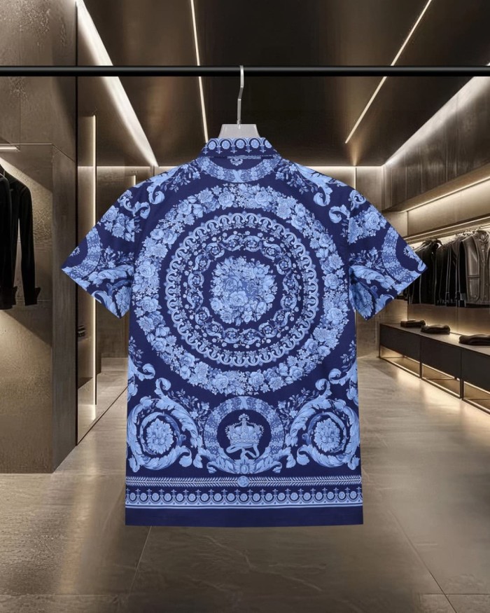 Baroque Royal Style All Over Golden Floral Crown Medallion Print Cuban Collar Vacation Shirt 2 colors 29140025