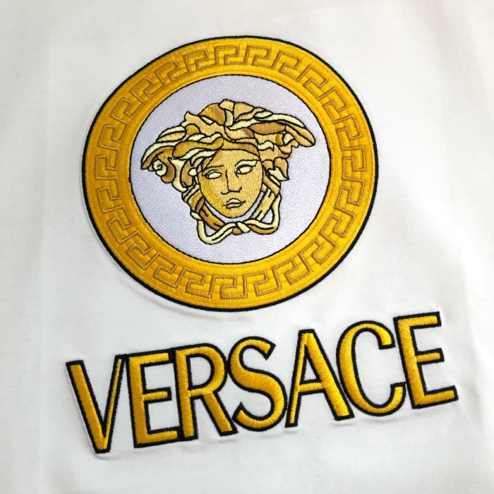 Minimal Luxury Style Golden Greca Circle Medusa Graphic Brand Letter Print T-shirt 2 colors 29140065