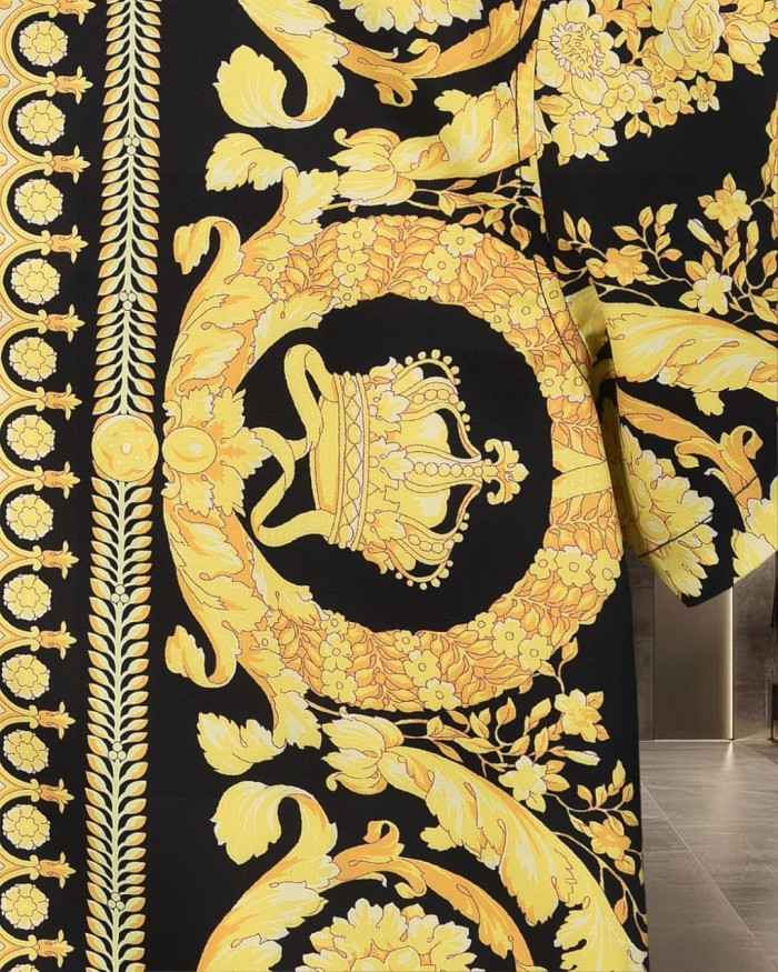 Baroque Royal Style All Over Golden Floral Crown Medallion Print Cuban Collar Vacation Shirt 2 colors 29140025