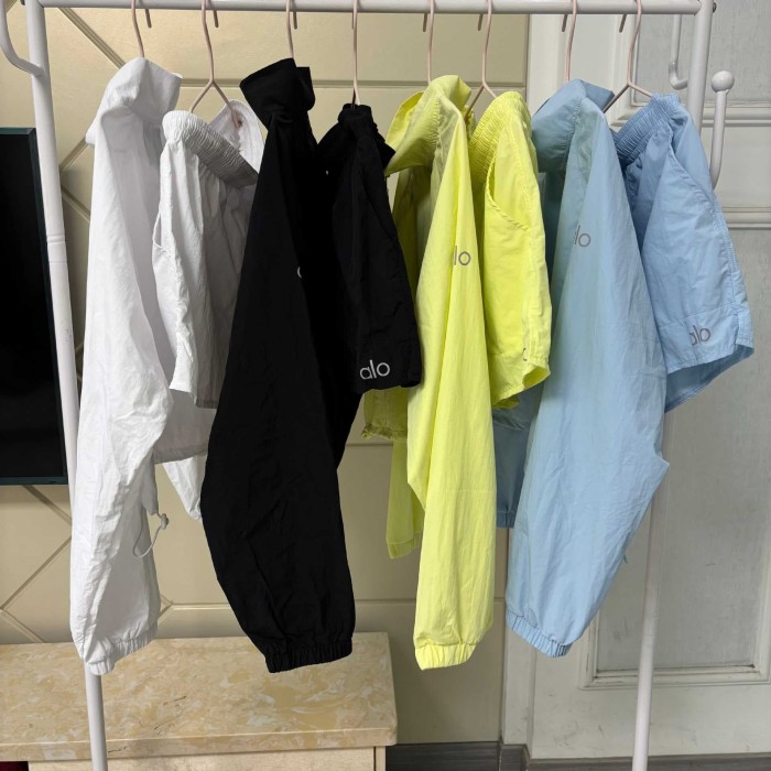 American Style Waist Cutout Design Zip Cropped Sports Set 6 colors 29201427