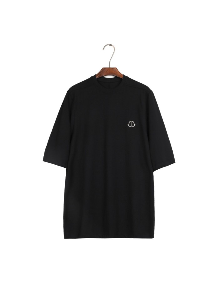 1:1 quality version Co-branded Moncler Badge Small Logo Embroidered Tee 29214036