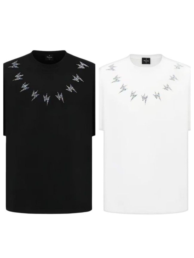 Holographic Rhinestone Lightning Bolt Neck Gothic Back Letter Print T-shirt 2 colors 29220646