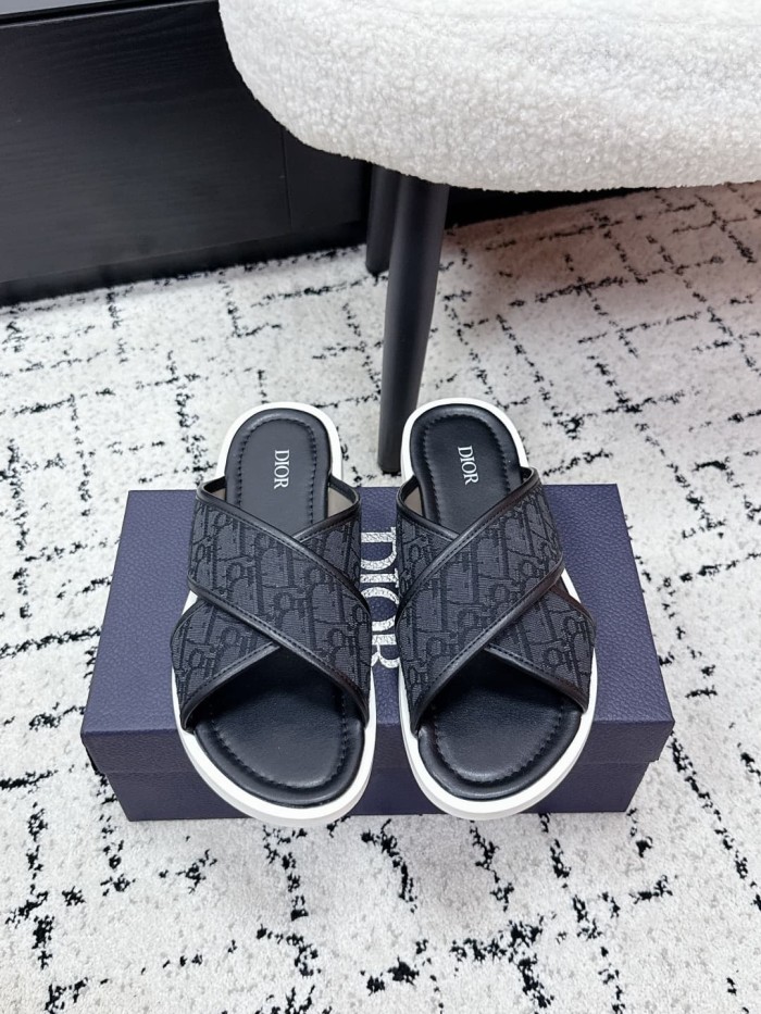 [Plus-size shoes]1:1 quality version Oblique Jacquard Cross Strap Leather Flip Flops Slippers 3 colors 29285546