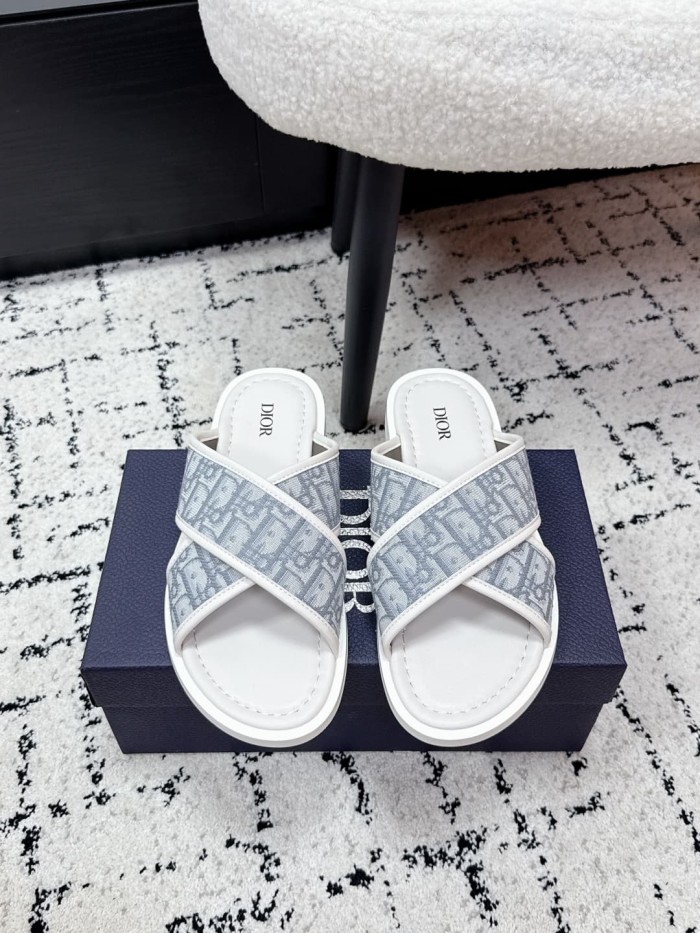 [Plus-size shoes]1:1 quality version Oblique Jacquard Cross Strap Leather Flip Flops Slippers 3 colors 29285546